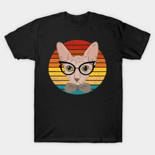 Funny cat face with funky glasses T-Shirt